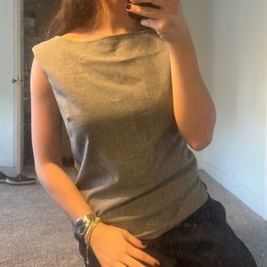 Anntaylor gray top. Worn 2 times only. Sleeveless and good for work